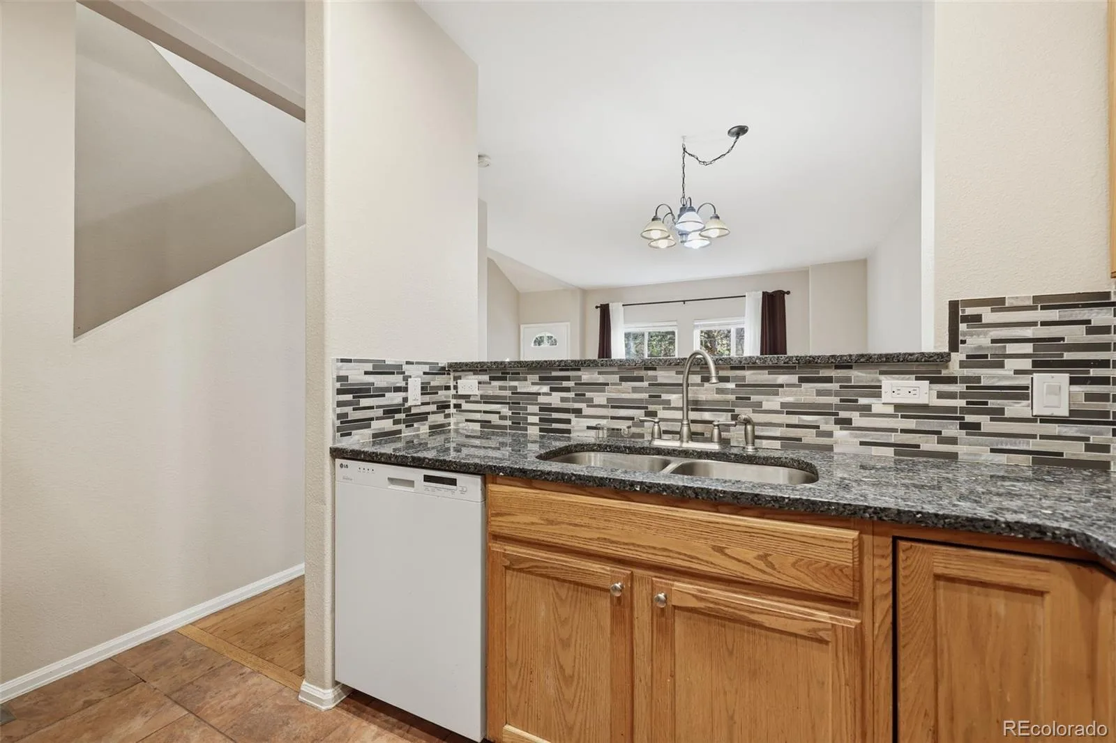 12474 E Tennessee Circle Aurora CO 80012 | MLS #REC8443064 10062026035315 1600 6
