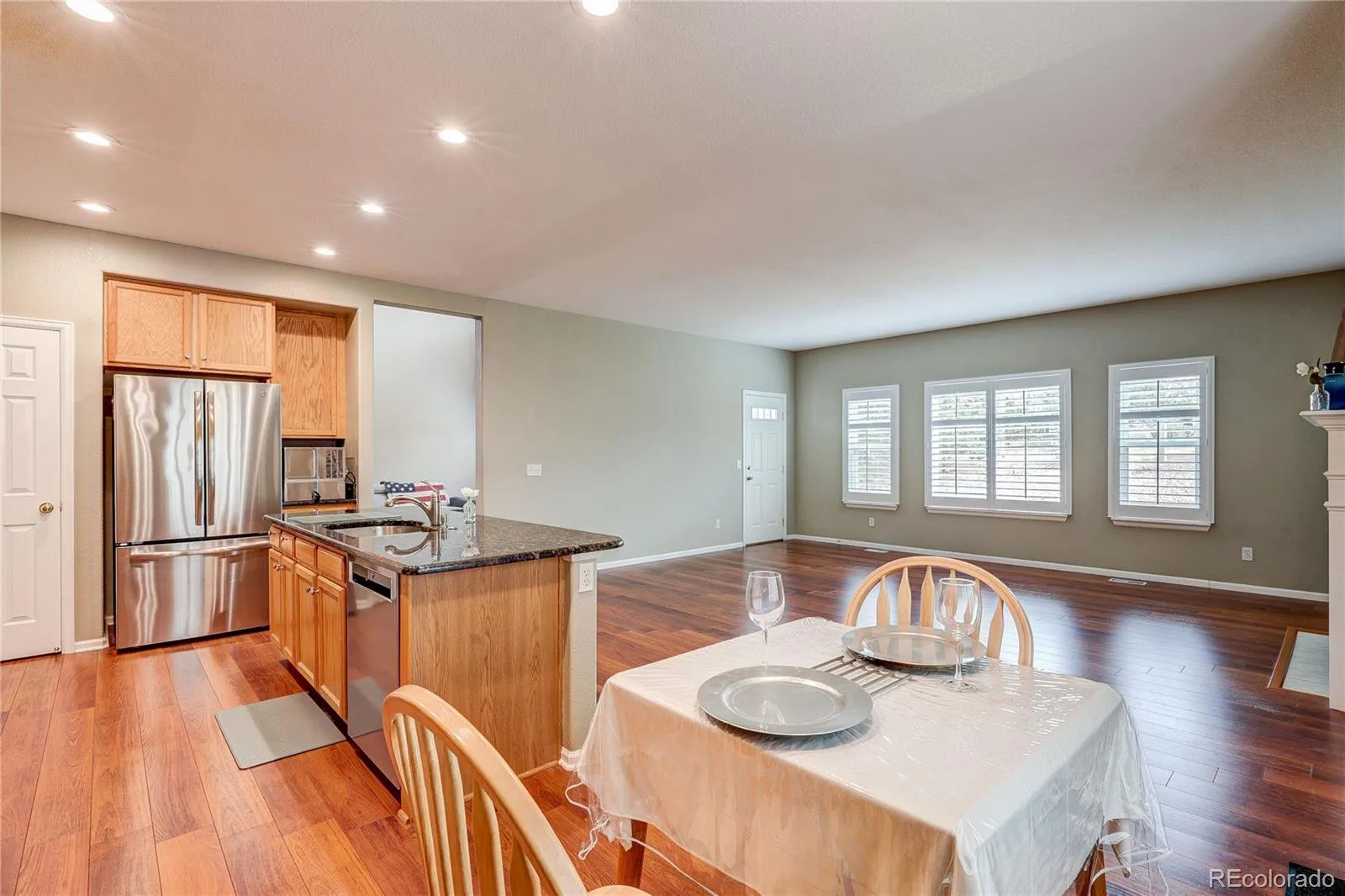 17808 E Oakwood Lane Aurora CO 80016 MLS #REC8444065 04302026010524 1600 11