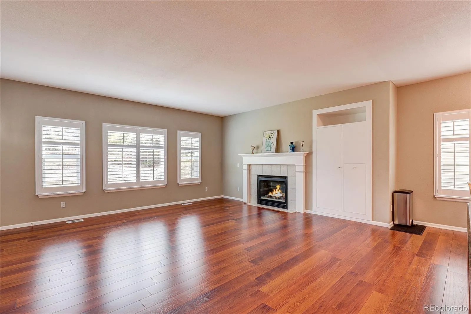 17808 E Oakwood Lane Aurora CO 80016 MLS #REC8444065 04302026010524 1600 14