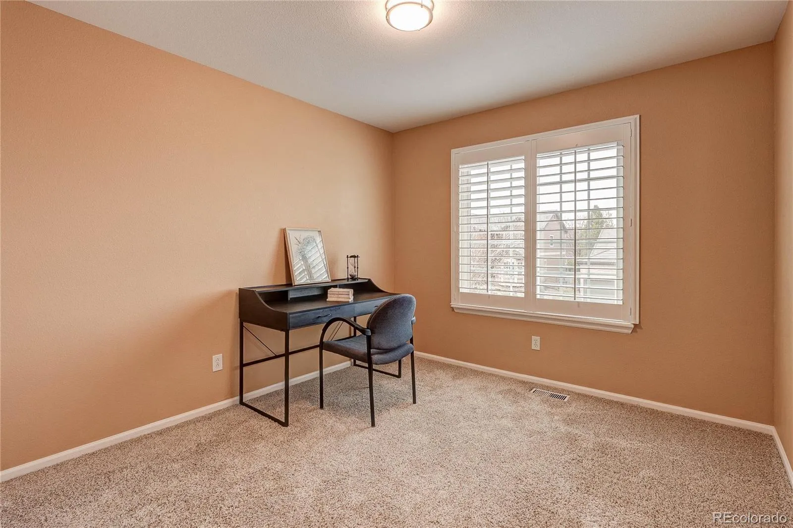 17808 E Oakwood Lane Aurora CO 80016 MLS #REC8444065 04302026010524 1600 34