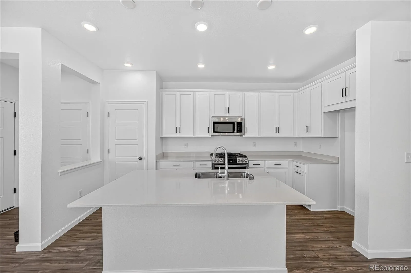 2097 Barnwood Drive Brighton CO 80601 | MLS #REC8445411 08212026214629 1600 6