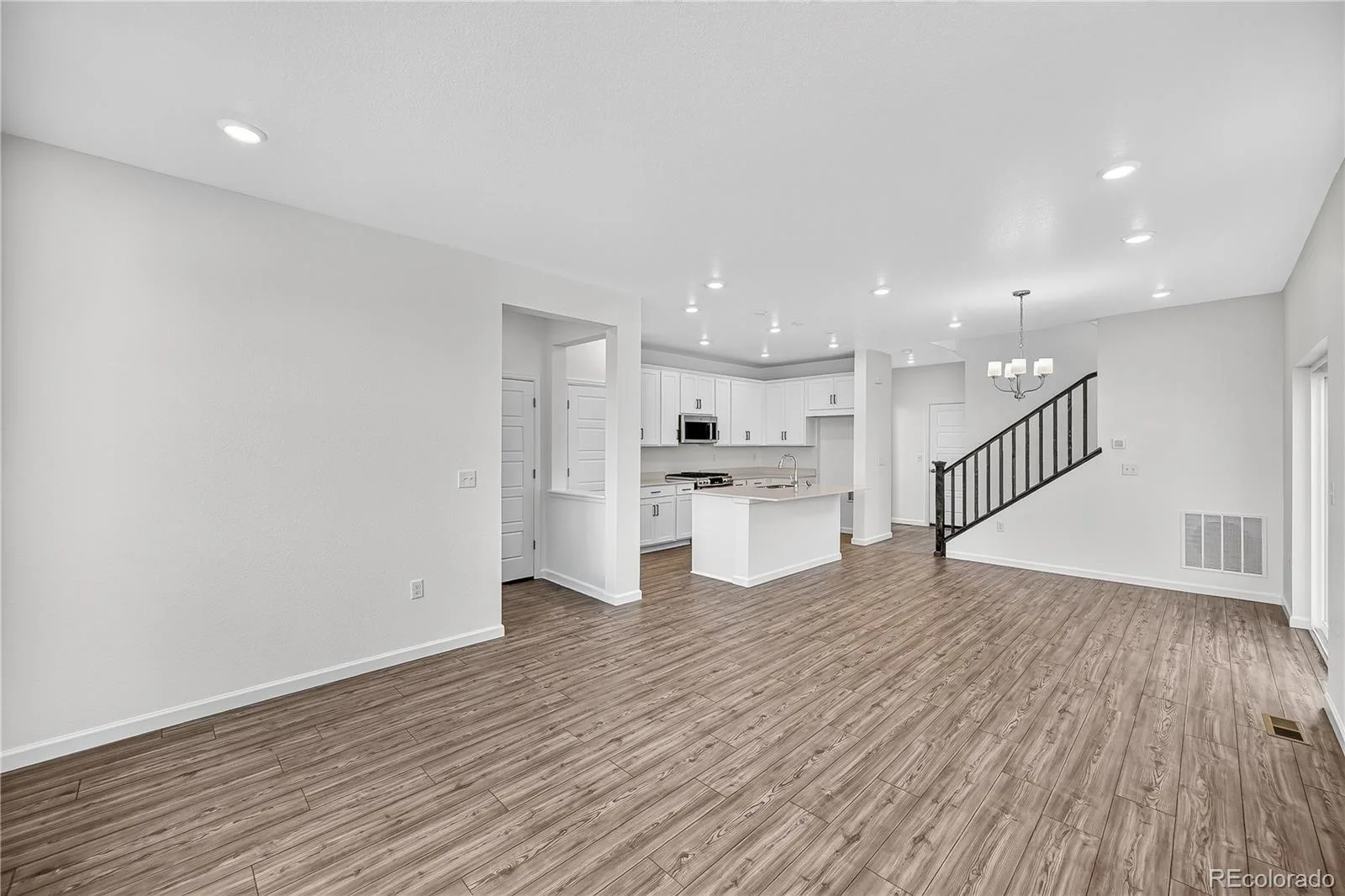 2097 Barnwood Drive Brighton CO 80601 | MLS #REC8445411 08212026214629 1600 7