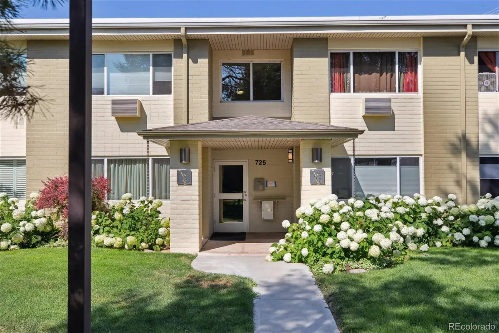 725 S Clinton Street #2B Denver CO 80247 | MLS #REC8445602 07222025143455 1600 1