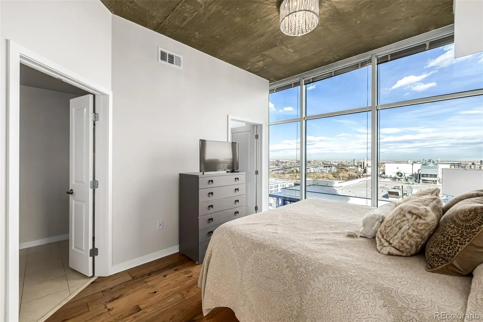 03182026185237 1600 11