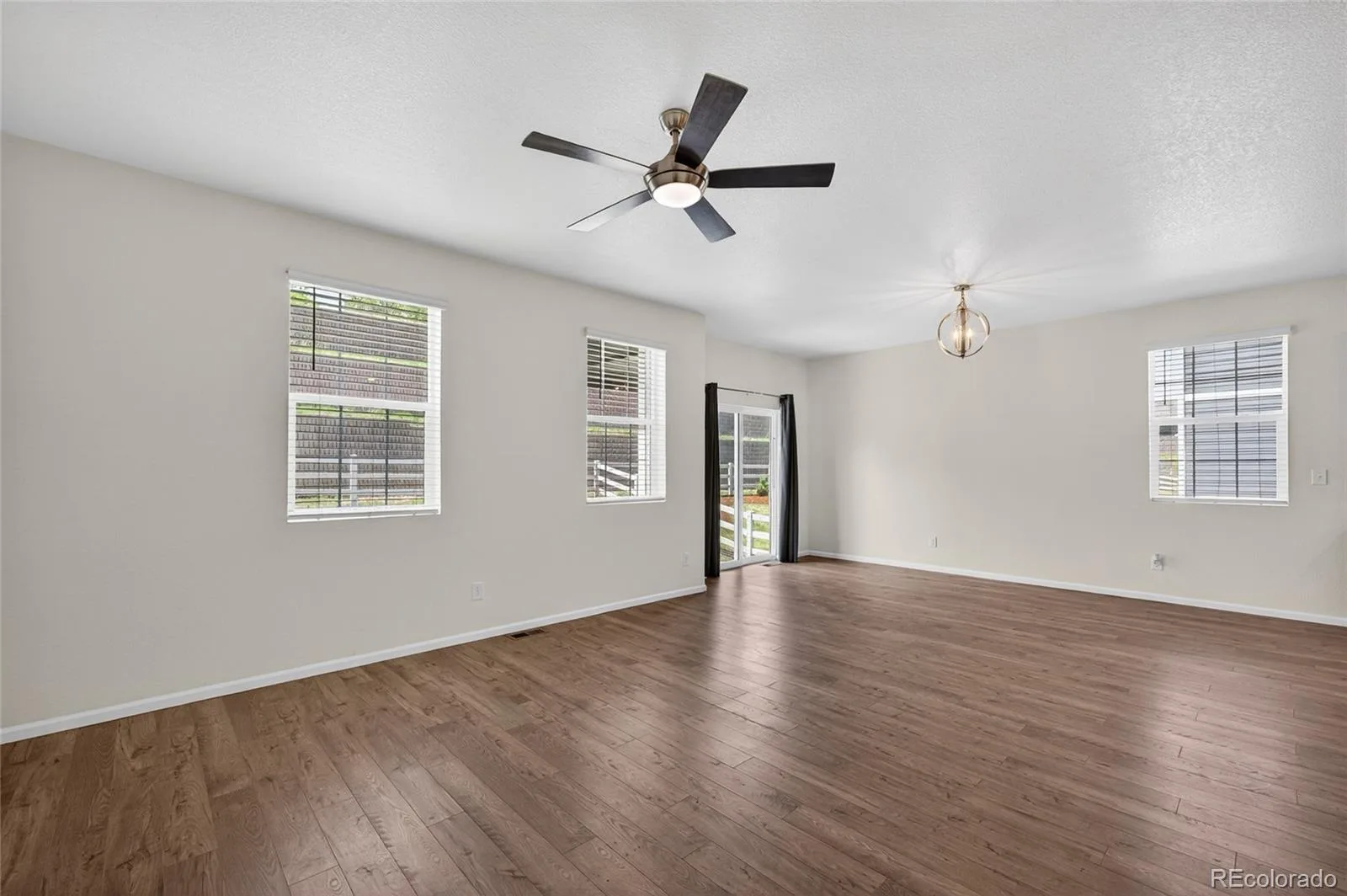 5921 Plains End Court Castle Rock CO 80104 | MLS #REC8446251 06052026031728 1600 11