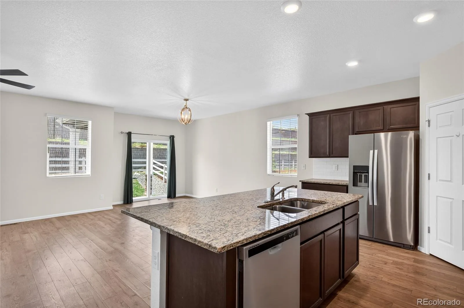 5921 Plains End Court Castle Rock CO 80104 | MLS #REC8446251 06052026031728 1600 4