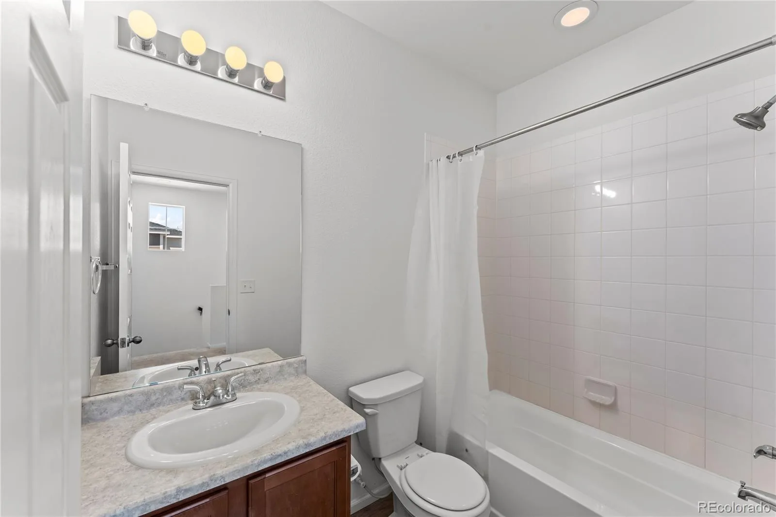 24223 E 41st Avenue Aurora CO 80019 | MLS #REC8446391 08242026175928 1600 18