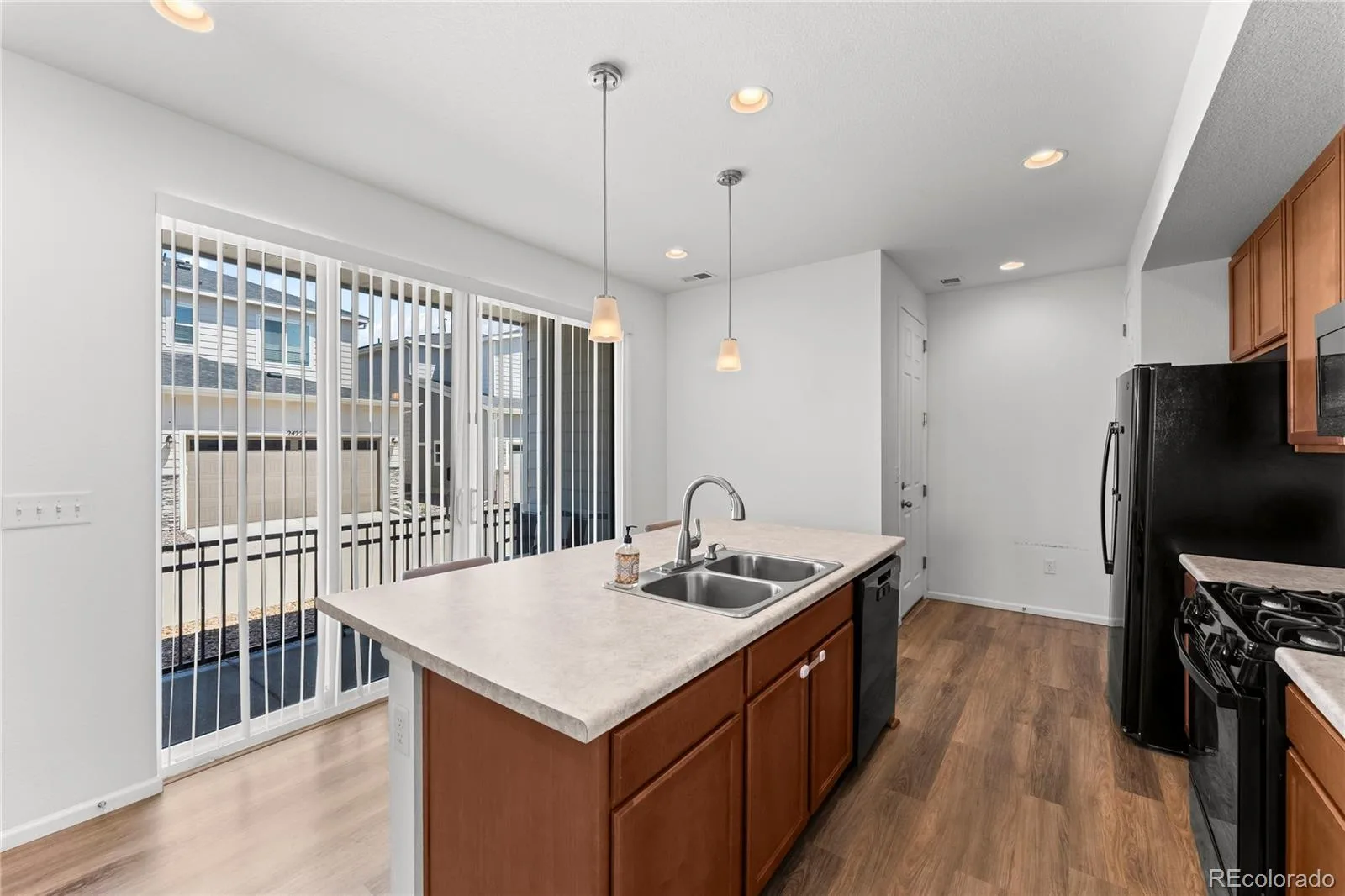 24223 E 41st Avenue Aurora CO 80019 | MLS #REC8446391 08242026175928 1600 8