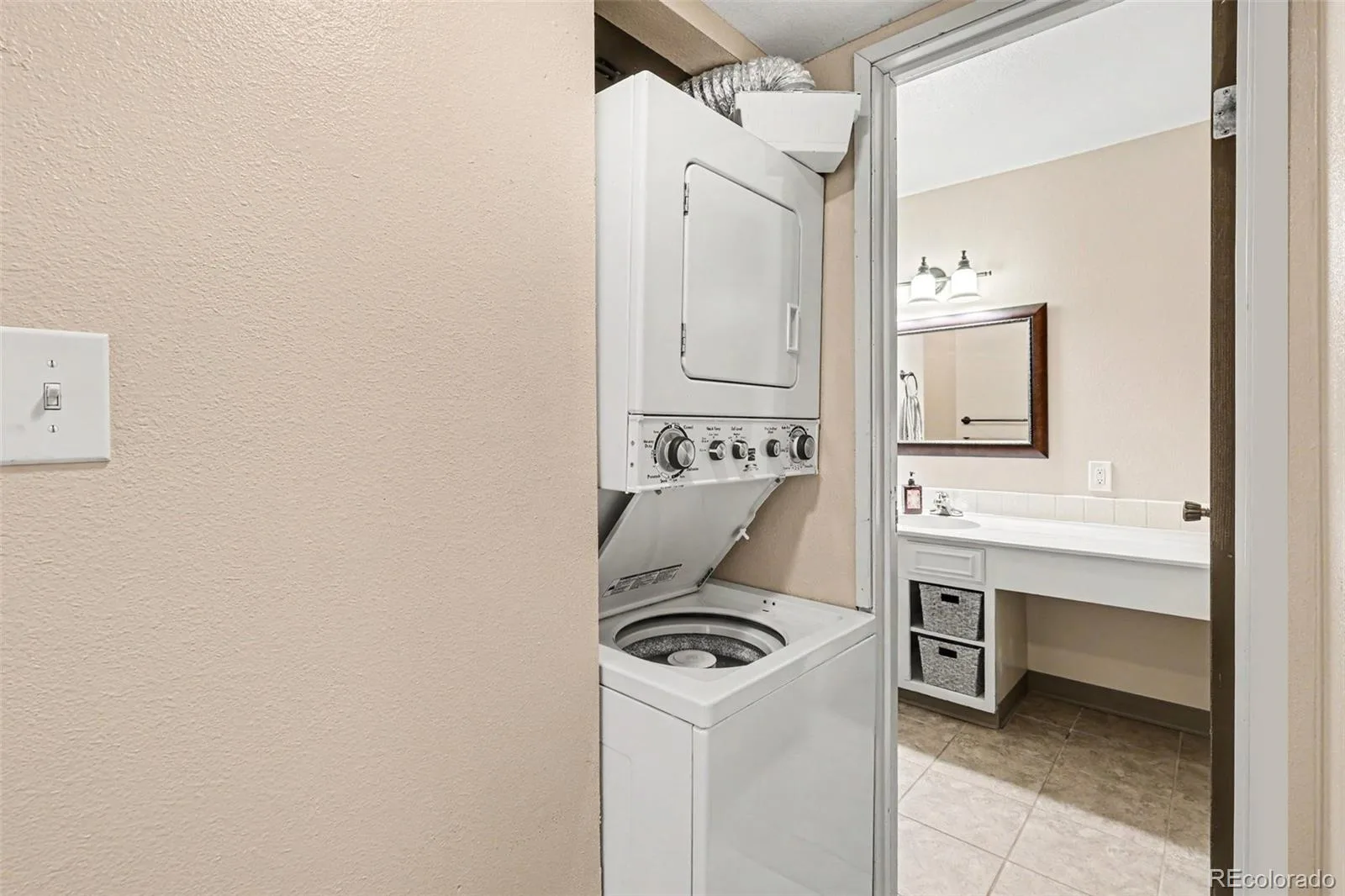 7755 E Quincy Avenue #302 #A6 Denver CO 80237 MLS #REC8448515 06012026230538 1600 8