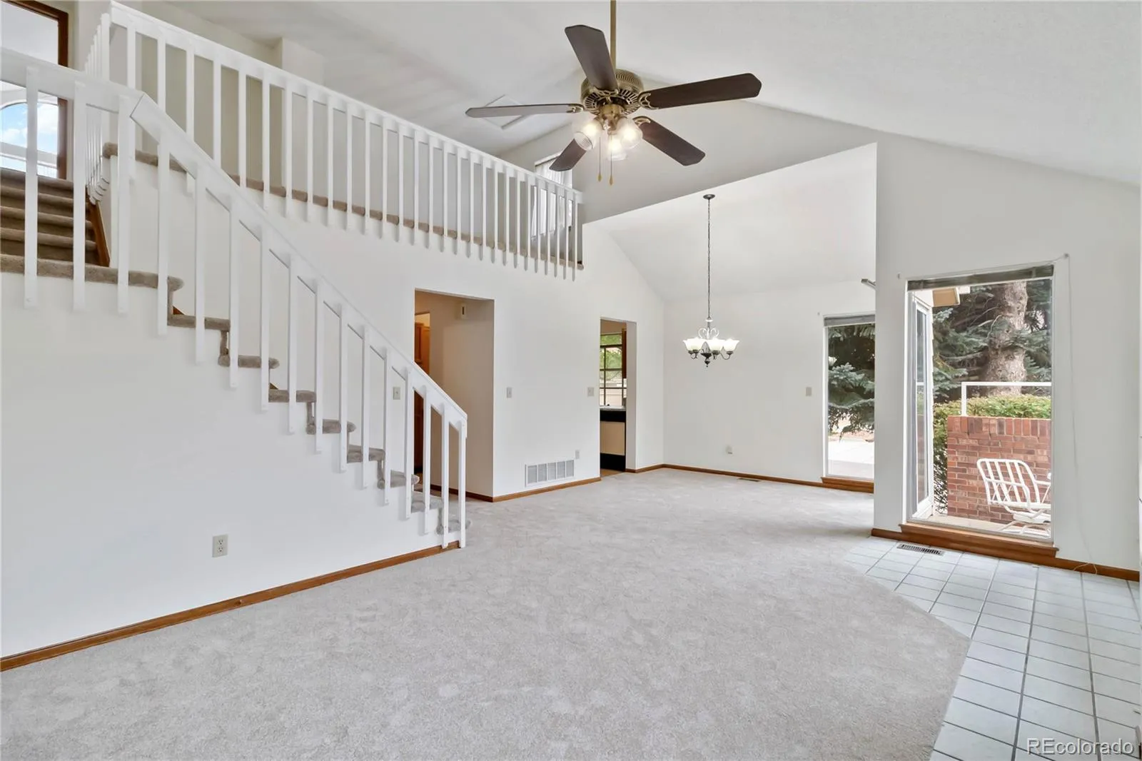 2136 S Scranton Way Aurora CO 80014 MLS #REC8449564 04162026003649 1600 1