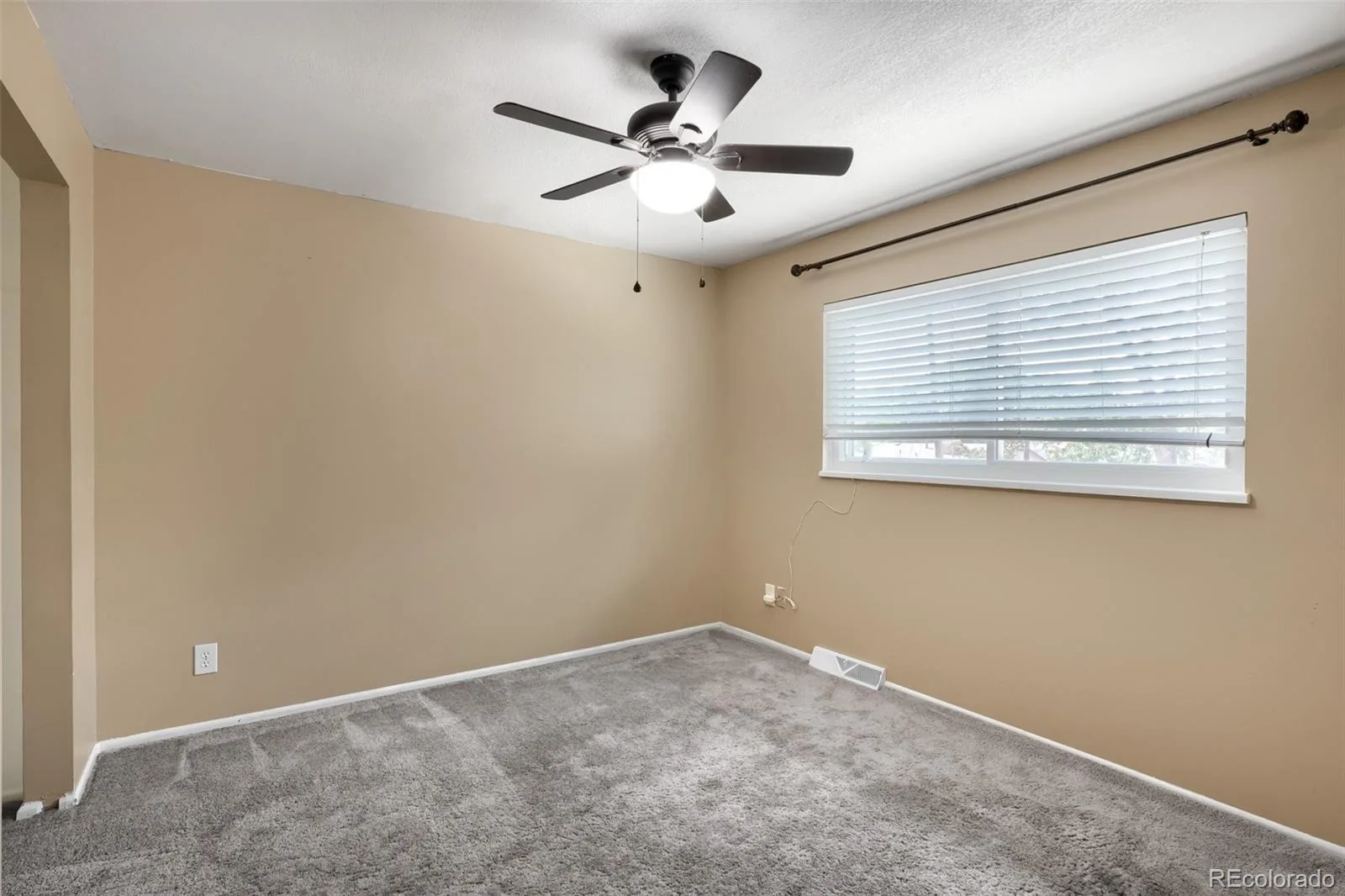 2747 S Quay Way Denver CO 80227 | MLS #REC8450626 10072026213928 1600 10