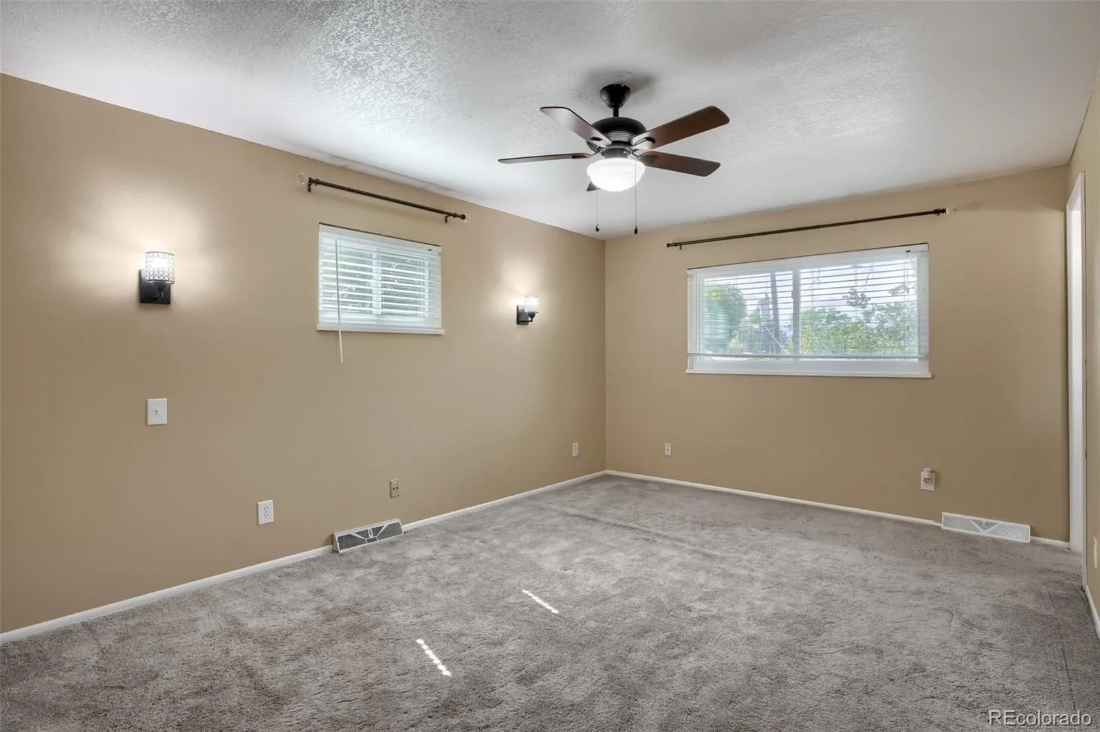 2747 S Quay Way Denver CO 80227 | MLS #REC8450626 10072026213928 1600 5