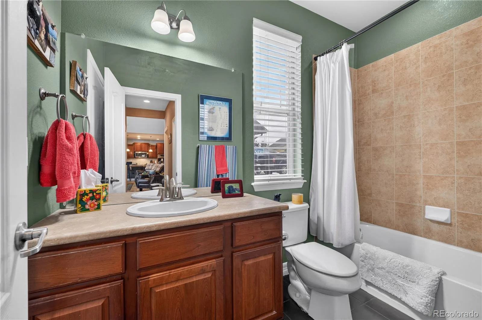 2318 Fairway Wood Circle Castle Rock CO 80109 | MLS #REC8451238 08182026234754 1600 19