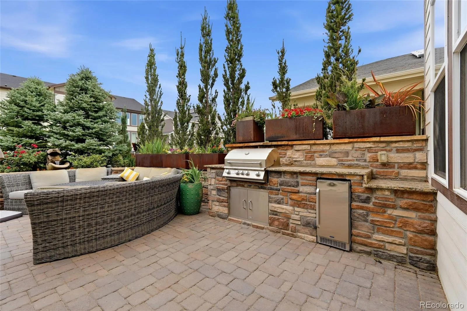 8753 Dunraven Street Arvada CO 80007 MLS #REC8451598 07072026200120 1600 40