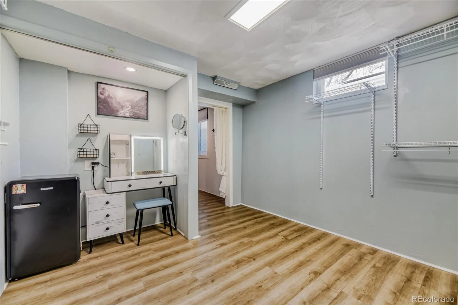 04032026221047 1600 11