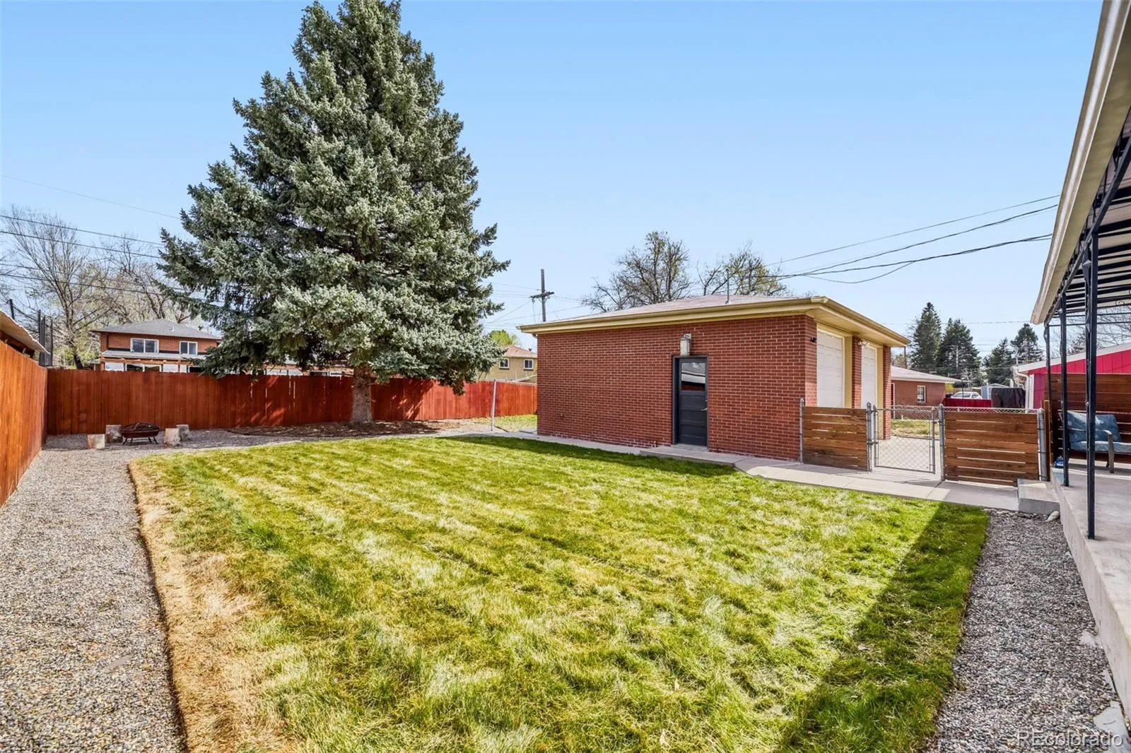 04032026221047 1600 15