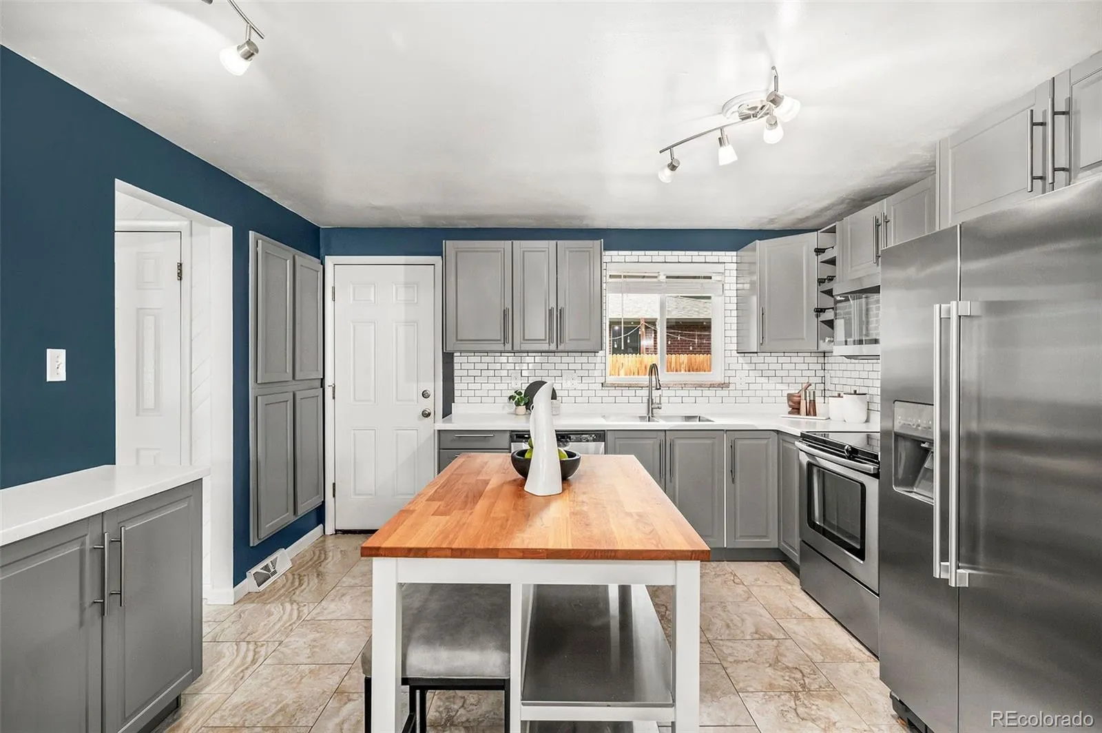 6156 Hoyt Court Arvada CO 80004 MLS #REC8452523 05262026003814 1600 10