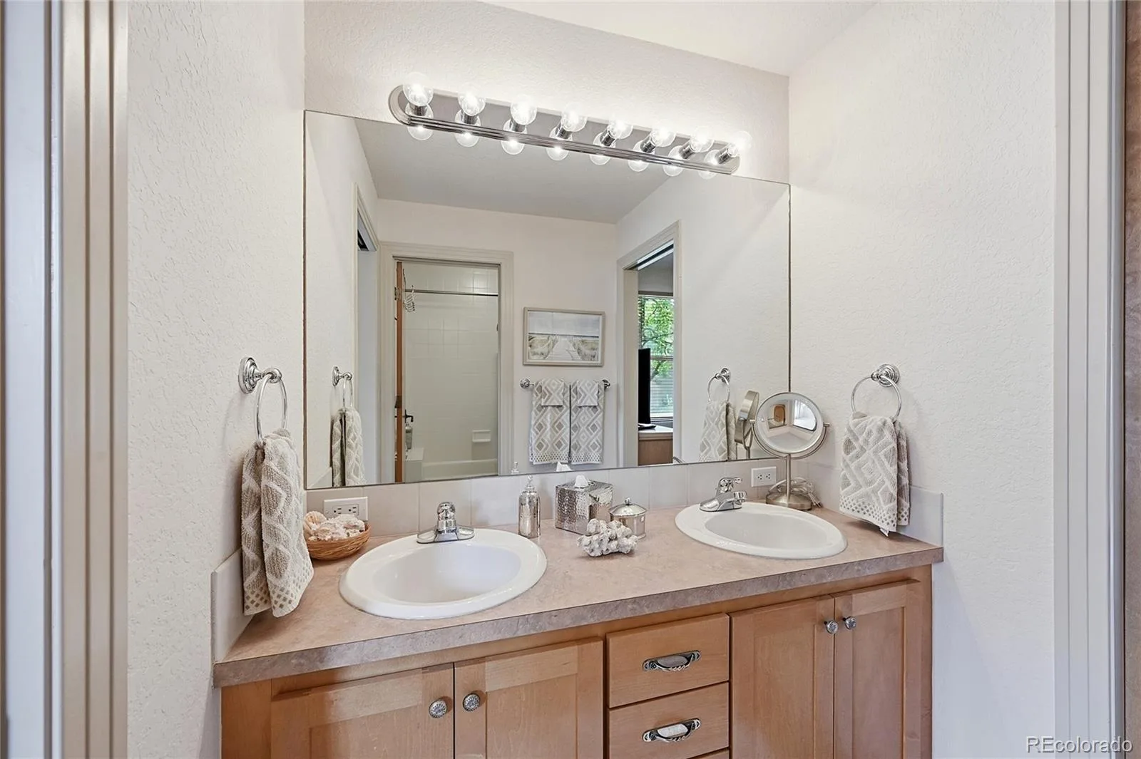 10606 Brown Fox Trail Littleton CO 80125 | MLS #REC8454167 08092026162351 1600 27