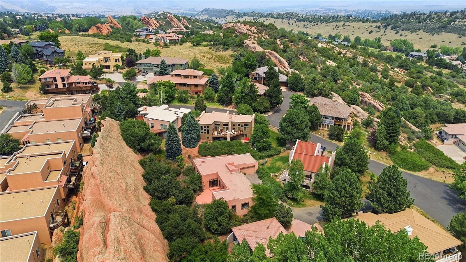 10606 Brown Fox Trail Littleton CO 80125 | MLS #REC8454167 08092026162351 1600 41