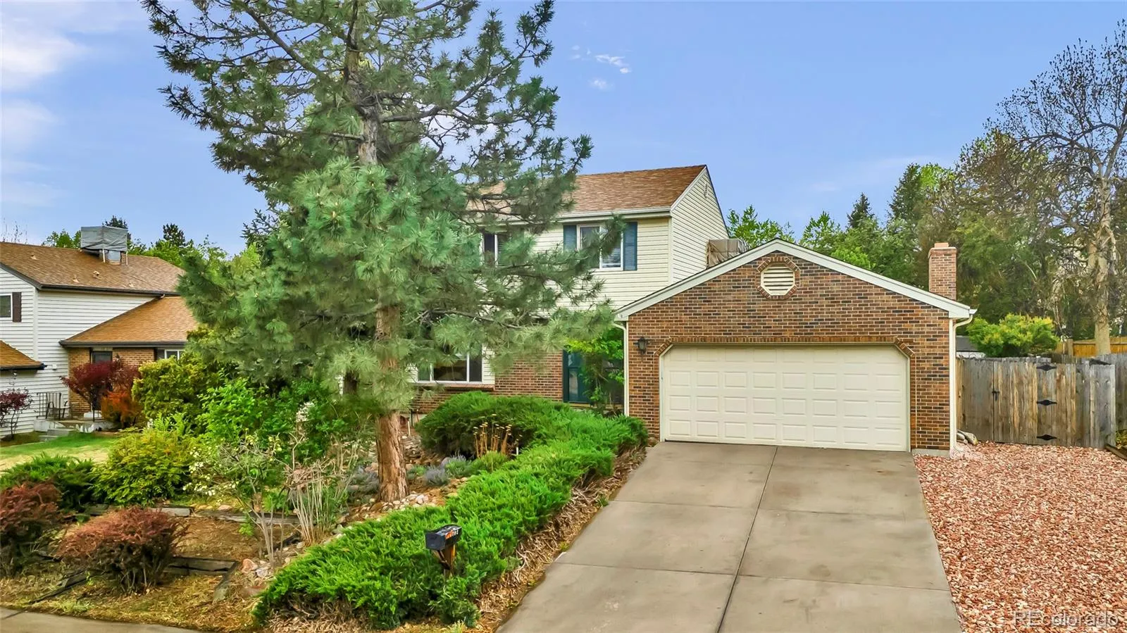 14702 E Evans Avenue Aurora CO 80014 MLS #REC8455030 04302026183213 1600 33
