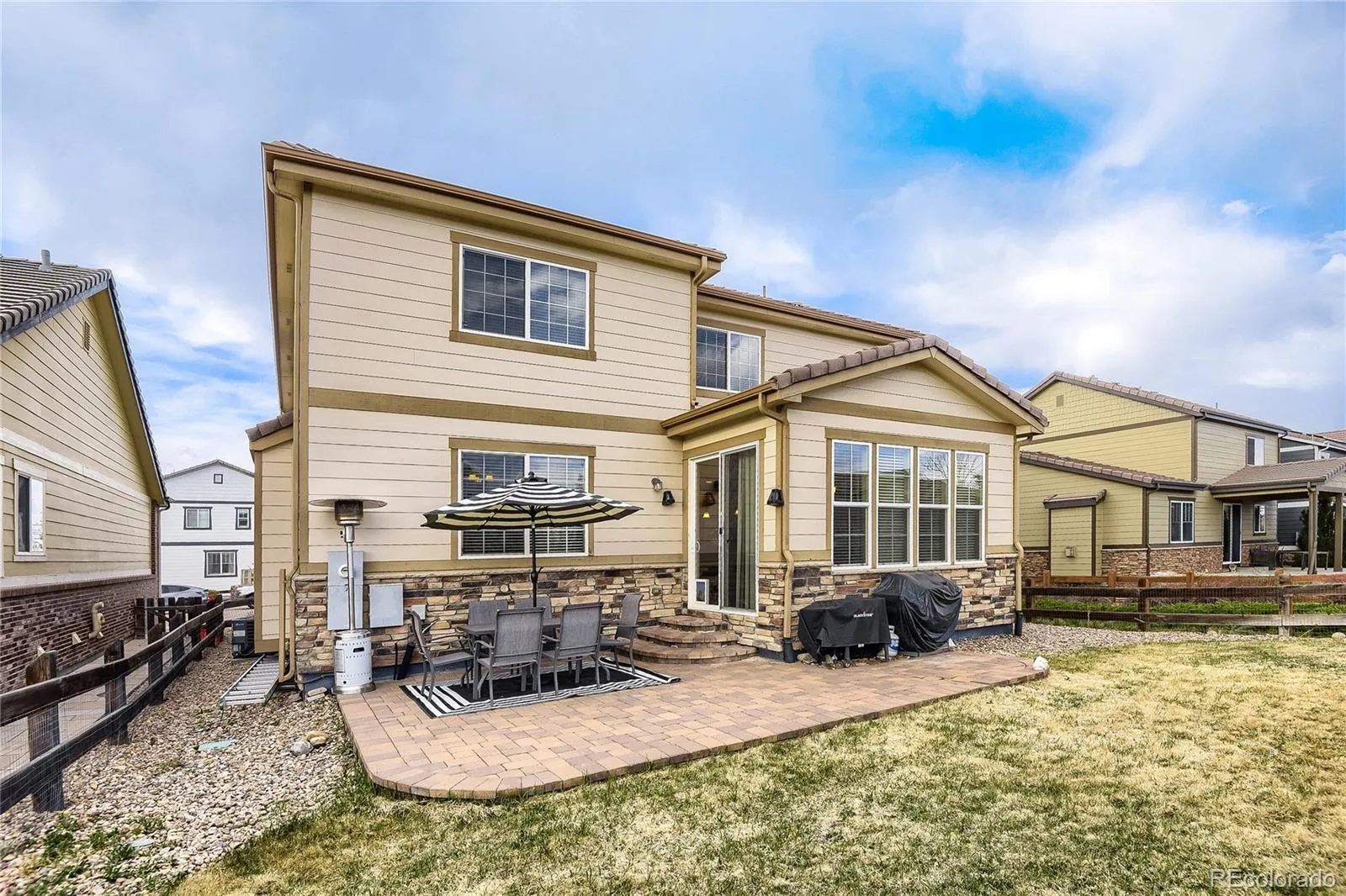 13942 Lexington Drive Parker CO 80134 MLS #REC8456286 04232026050402 1600 25