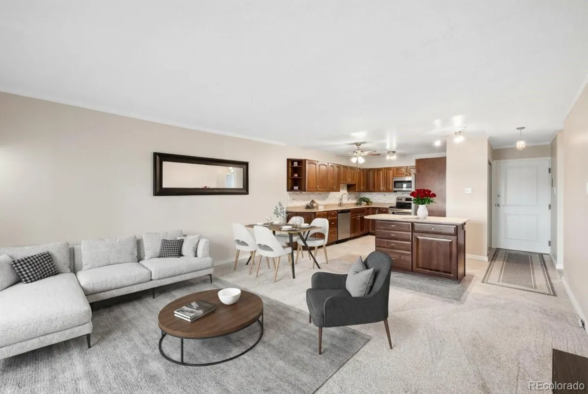 690 S Alton Way #6C Denver CO 80247 MLS #REC8457585 05212026192200 1200 4