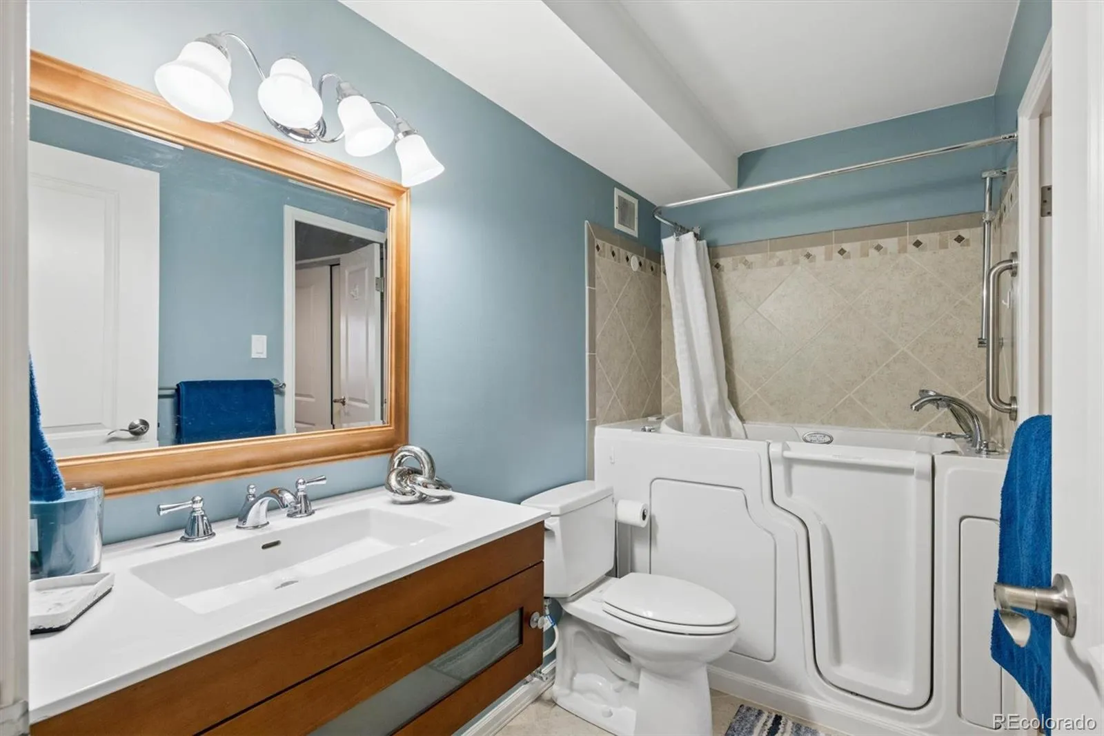 690 S Alton Way #6C Denver CO 80247 MLS #REC8457585 05212026192200 1600 17