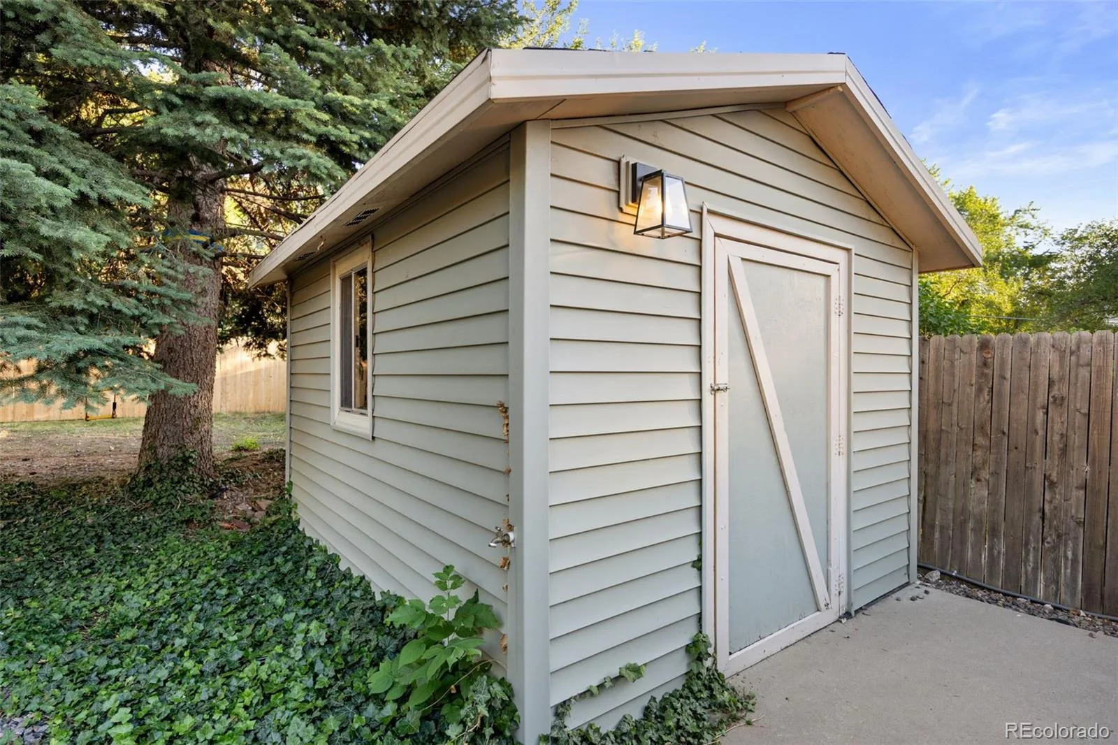 14310 W 30th Place Golden CO 80401 MLS #REC8458217 06132026012937 1600 31