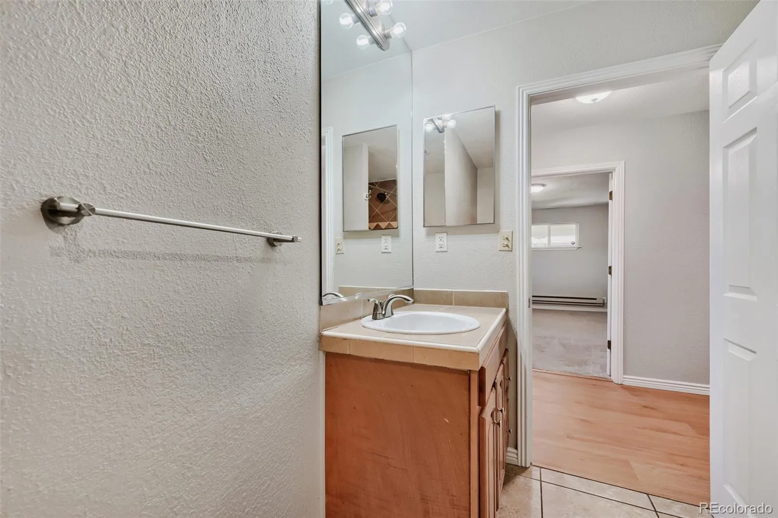 4895 Tejon Street Denver CO 80221 MLS #REC8458374 05182026230735 1600 18
