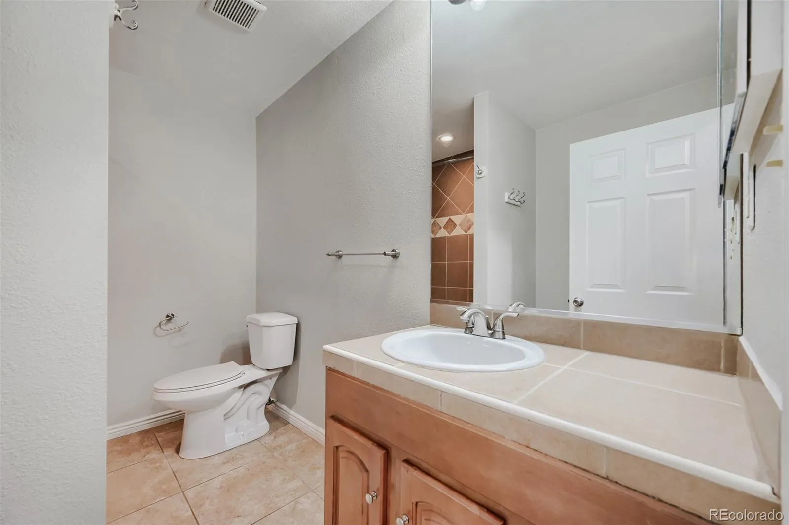 4895 Tejon Street Denver CO 80221 MLS #REC8458374 05182026230735 1600 19