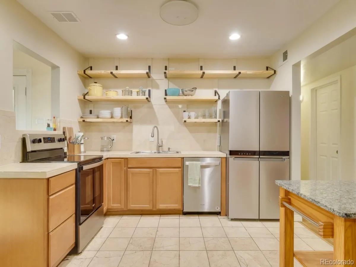 761 Troy Street Aurora CO 80011 MLS #REC8459078 05092026022832 1200 11