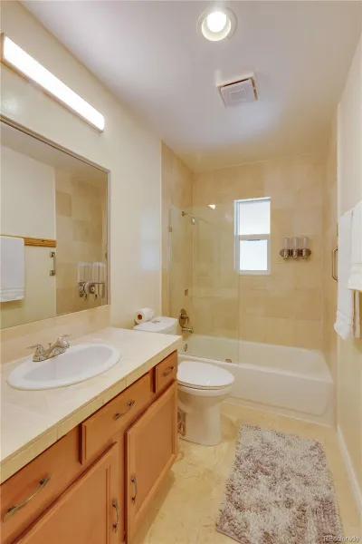 761 Troy Street Aurora CO 80011 MLS #REC8459078 05092026022832 800 3