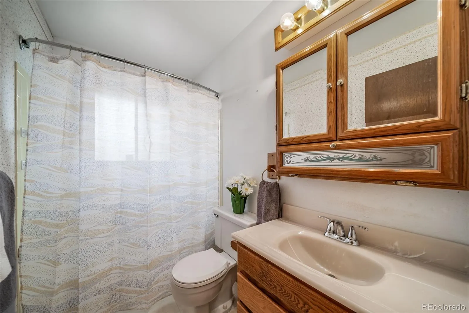 04162026160939 1600 16