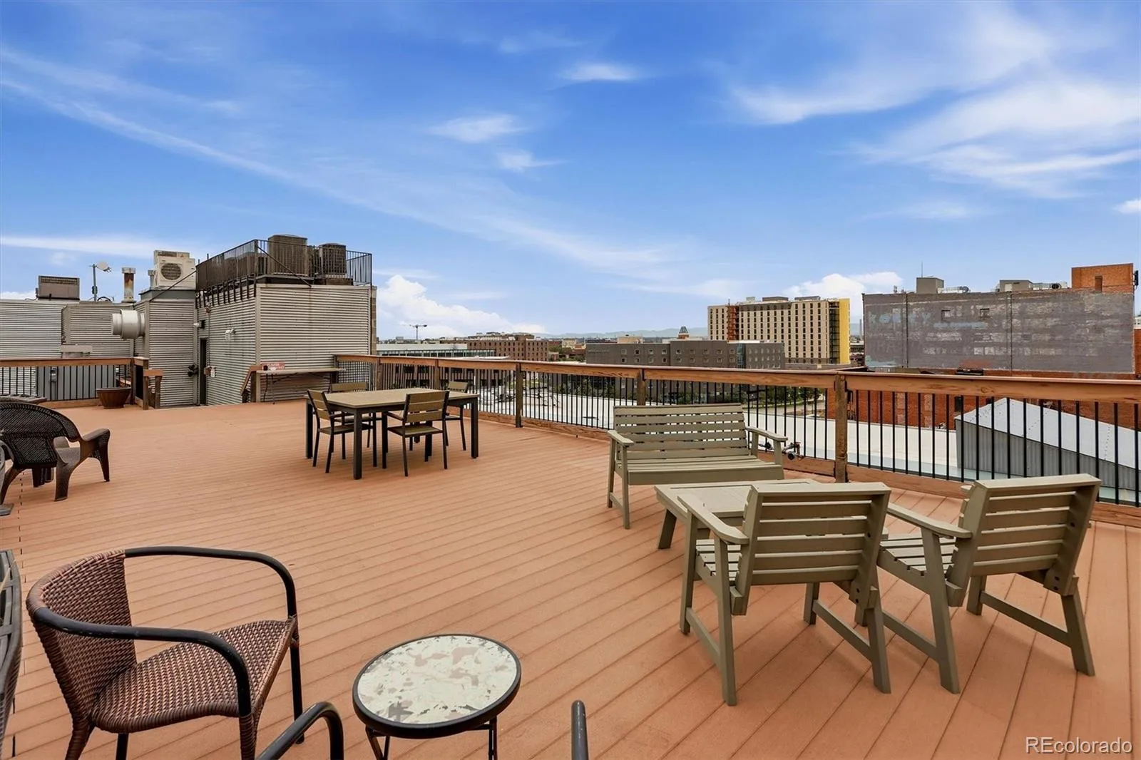 1616 14th Street #2F Denver CO 80202 | MLS #REC8460109 09282026182910 1600 32
