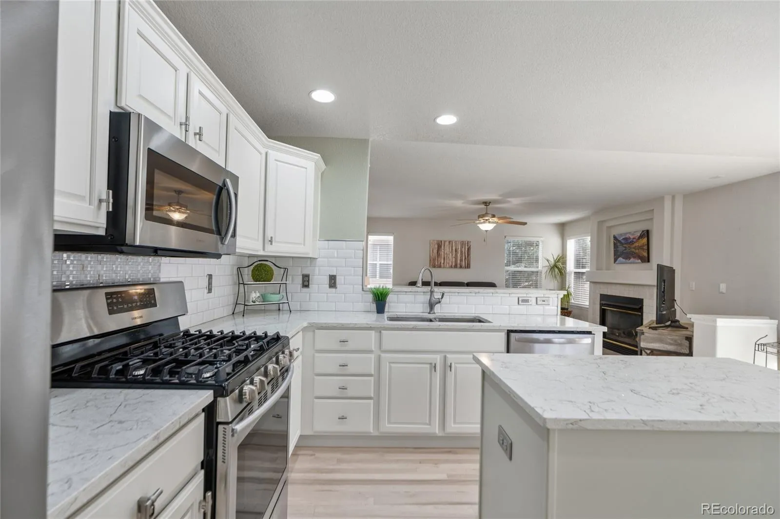 04042026150307 1600 11