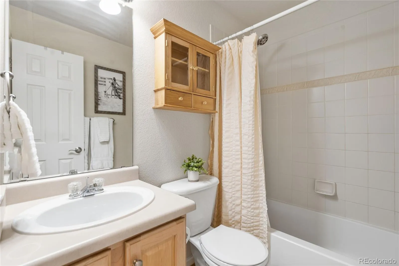 04042026150307 1600 32