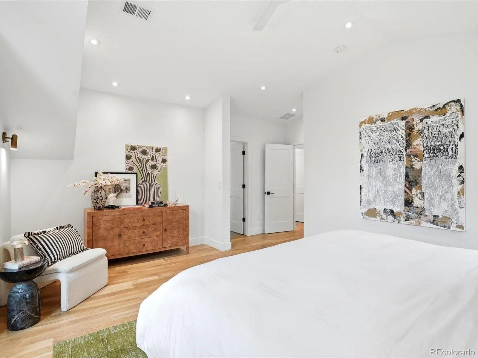 2900 S Madison Street Denver CO 80210 MLS #REC8462878 05292026142148 1600 30