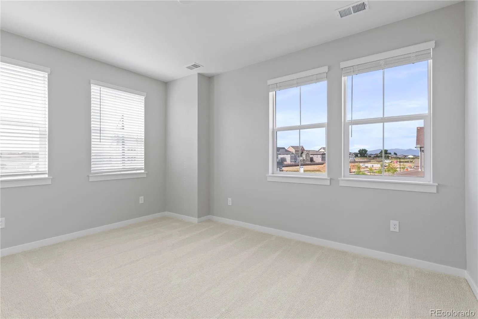 1845 Parade Street Erie CO 80516 | MLS #REC8464542 08202026220017 1600 13