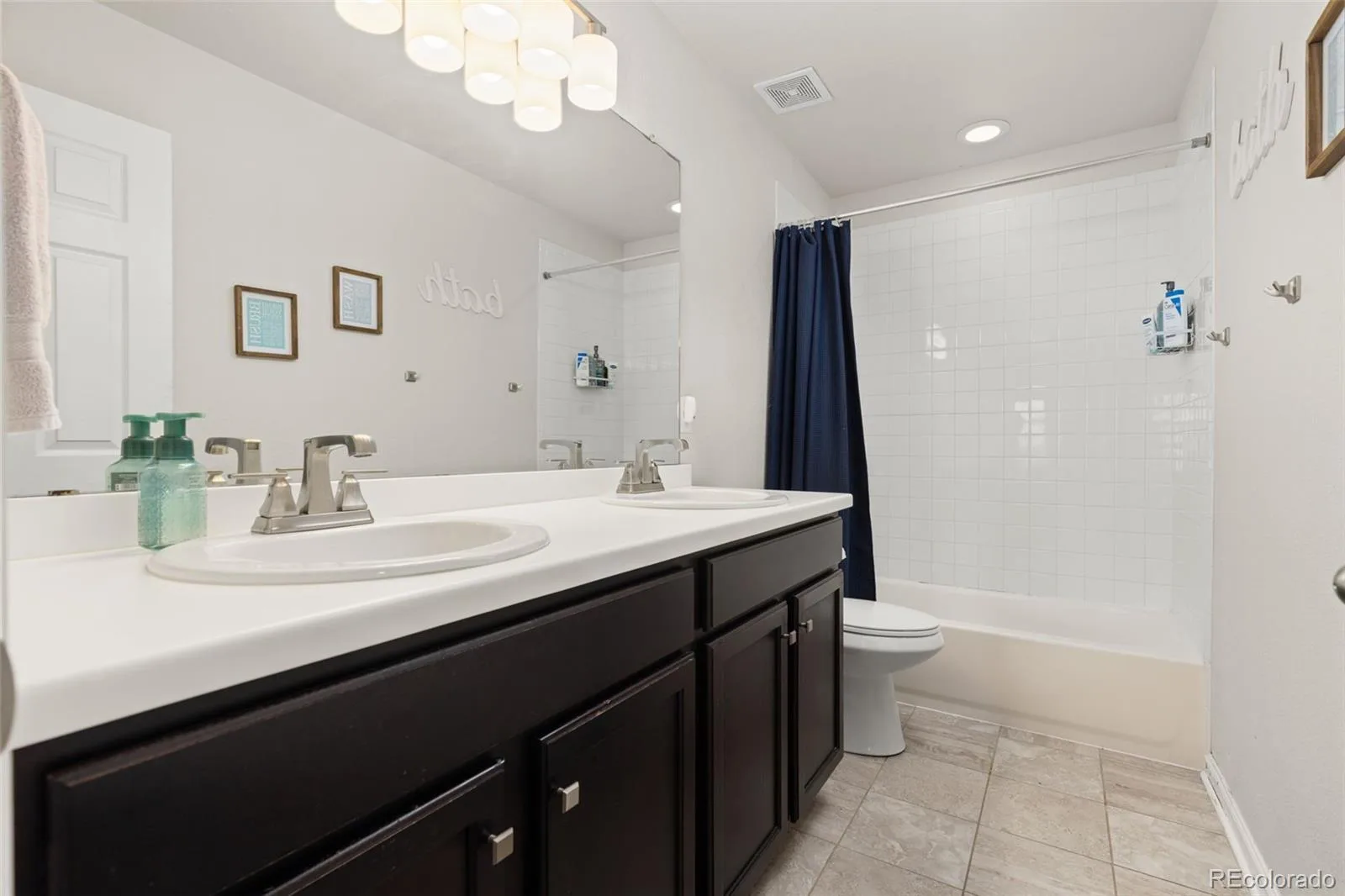 1908 Treetop Drive Castle Rock CO 80109 MLS #REC8465182 07032026194042 1600 25
