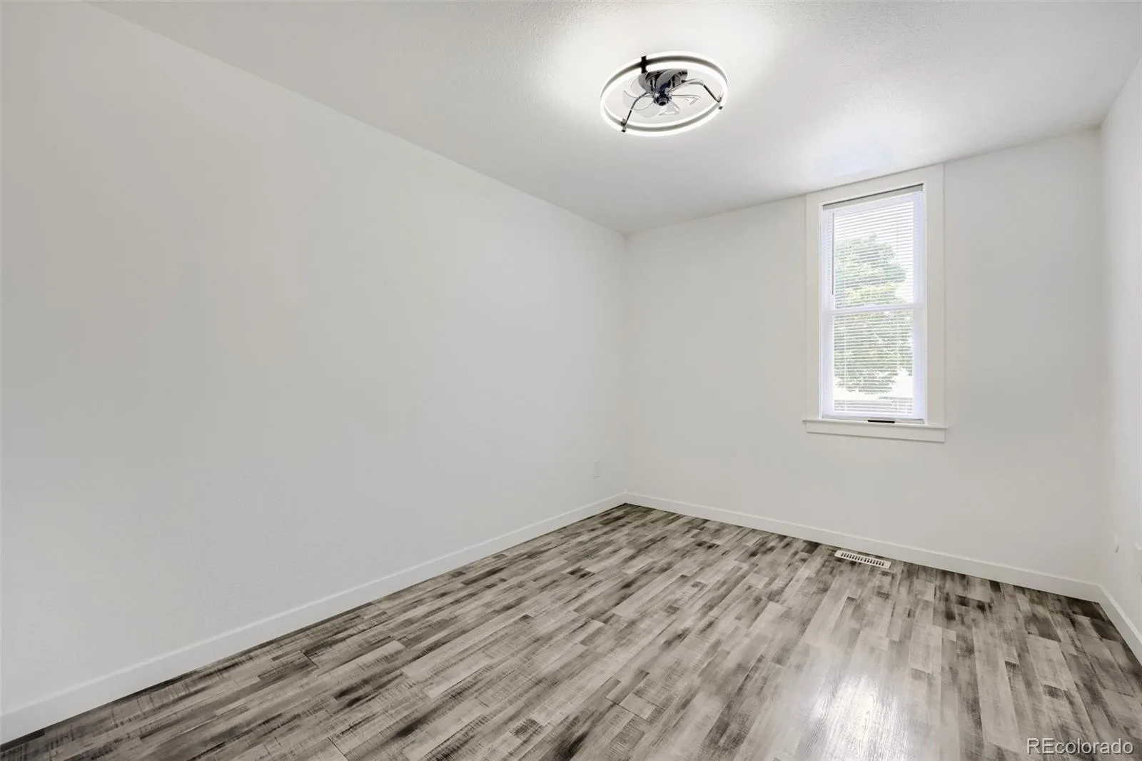 8956 Wagner Lane Westminster CO 80031 | MLS #REC8465522 08142026202824 1600 20