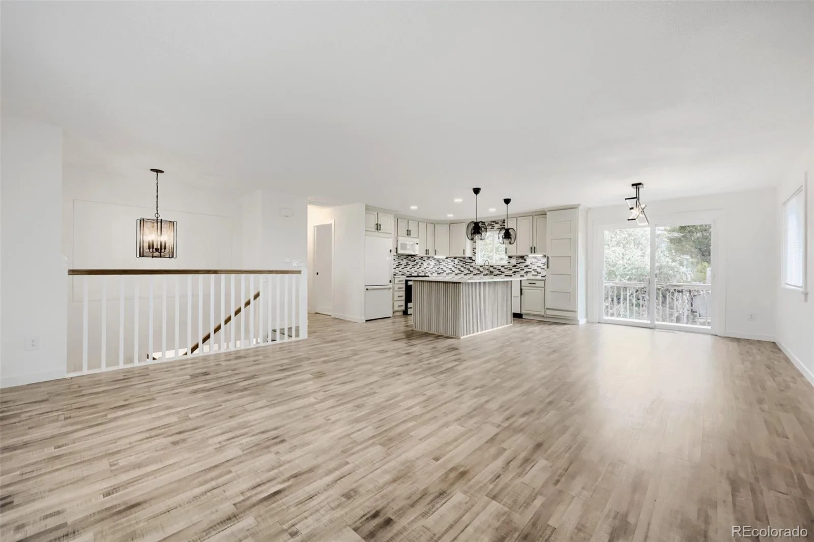 8956 Wagner Lane Westminster CO 80031 | MLS #REC8465522 08142026202824 1600 5