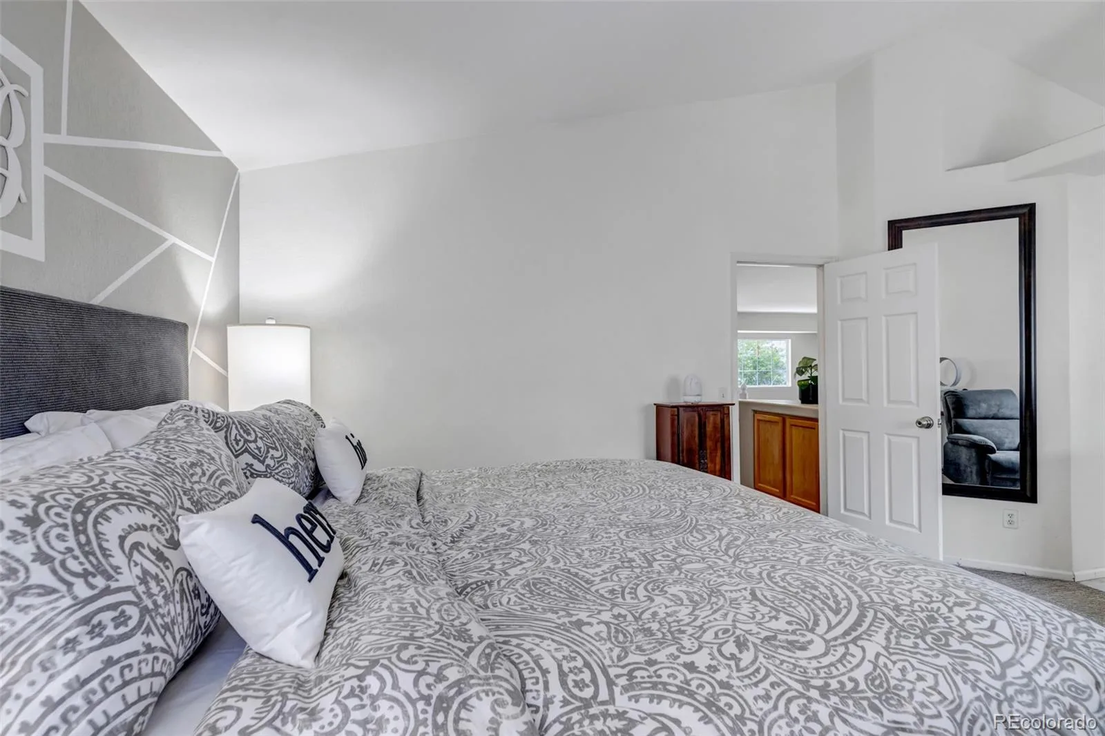 18215 E Warren Avenue Aurora CO 80013 | MLS #REC8465671 08122026174931 1600 22