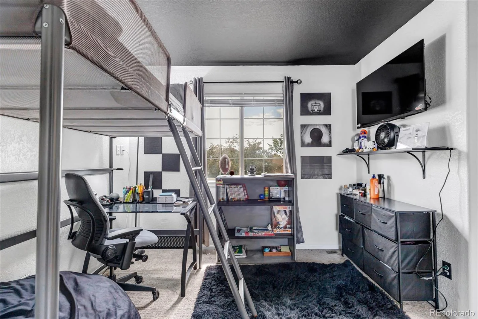 18215 E Warren Avenue Aurora CO 80013 | MLS #REC8465671 08122026174931 1600 27
