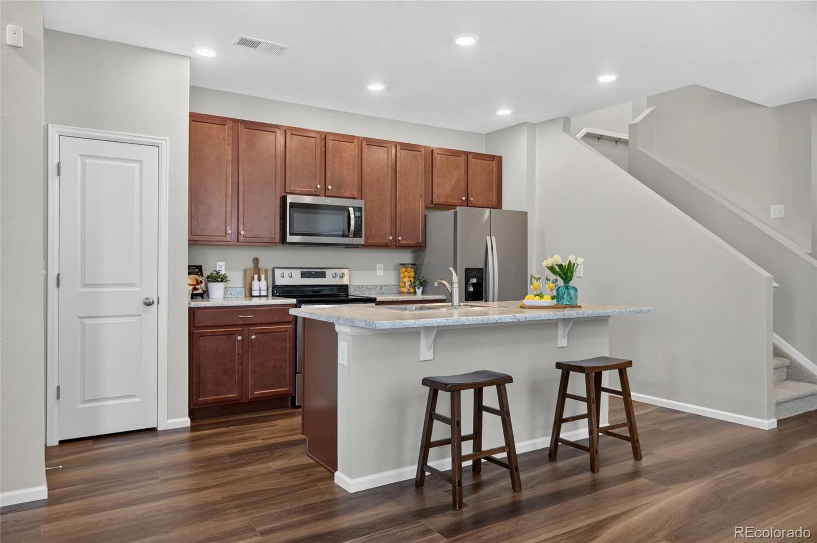 21719 E Quincy Circle Aurora CO 80015 | MLS #REC8466063 07032026005544 1600 20