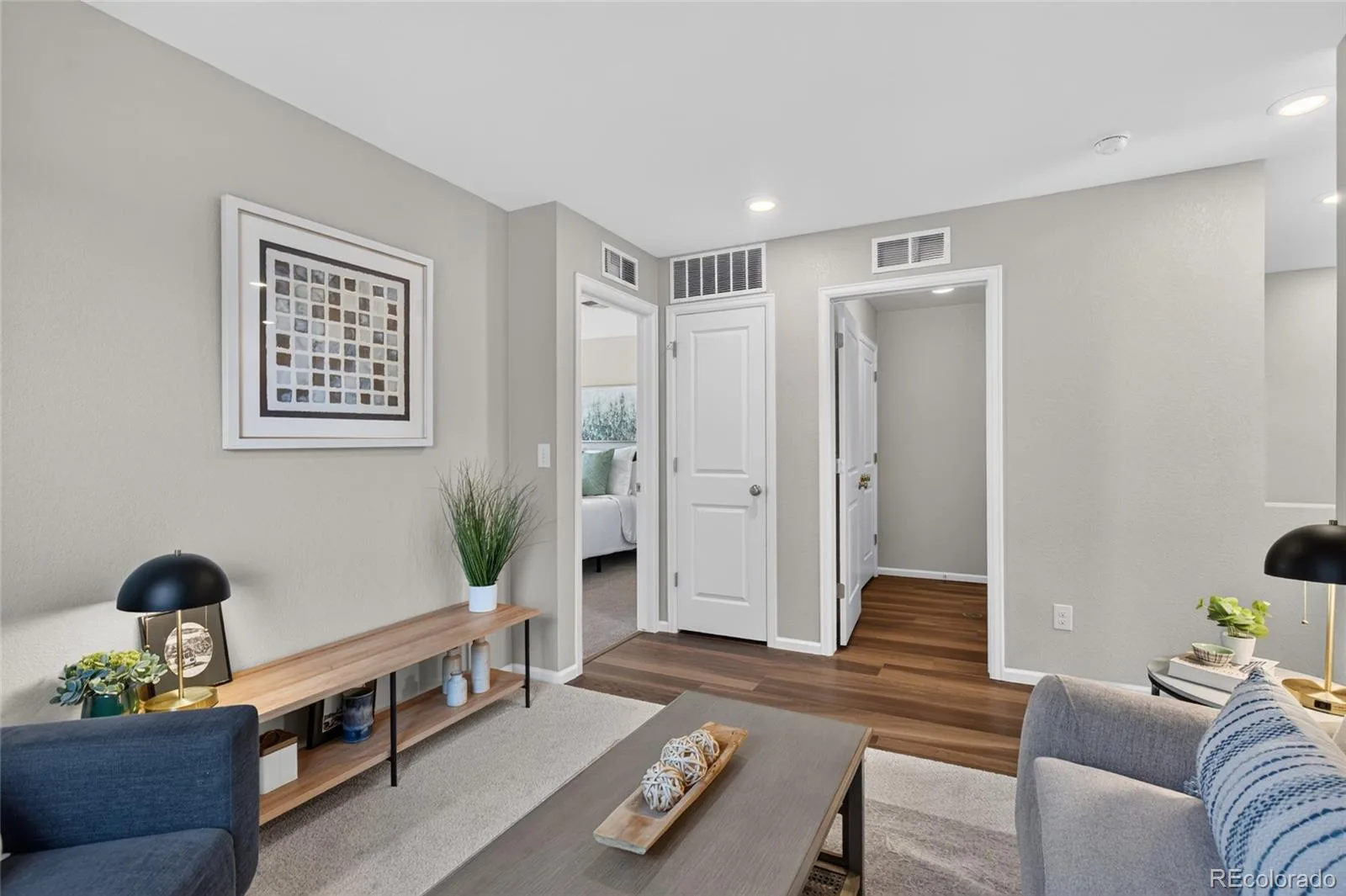 21719 E Quincy Circle Aurora CO 80015 | MLS #REC8466063 07032026005544 1600 27