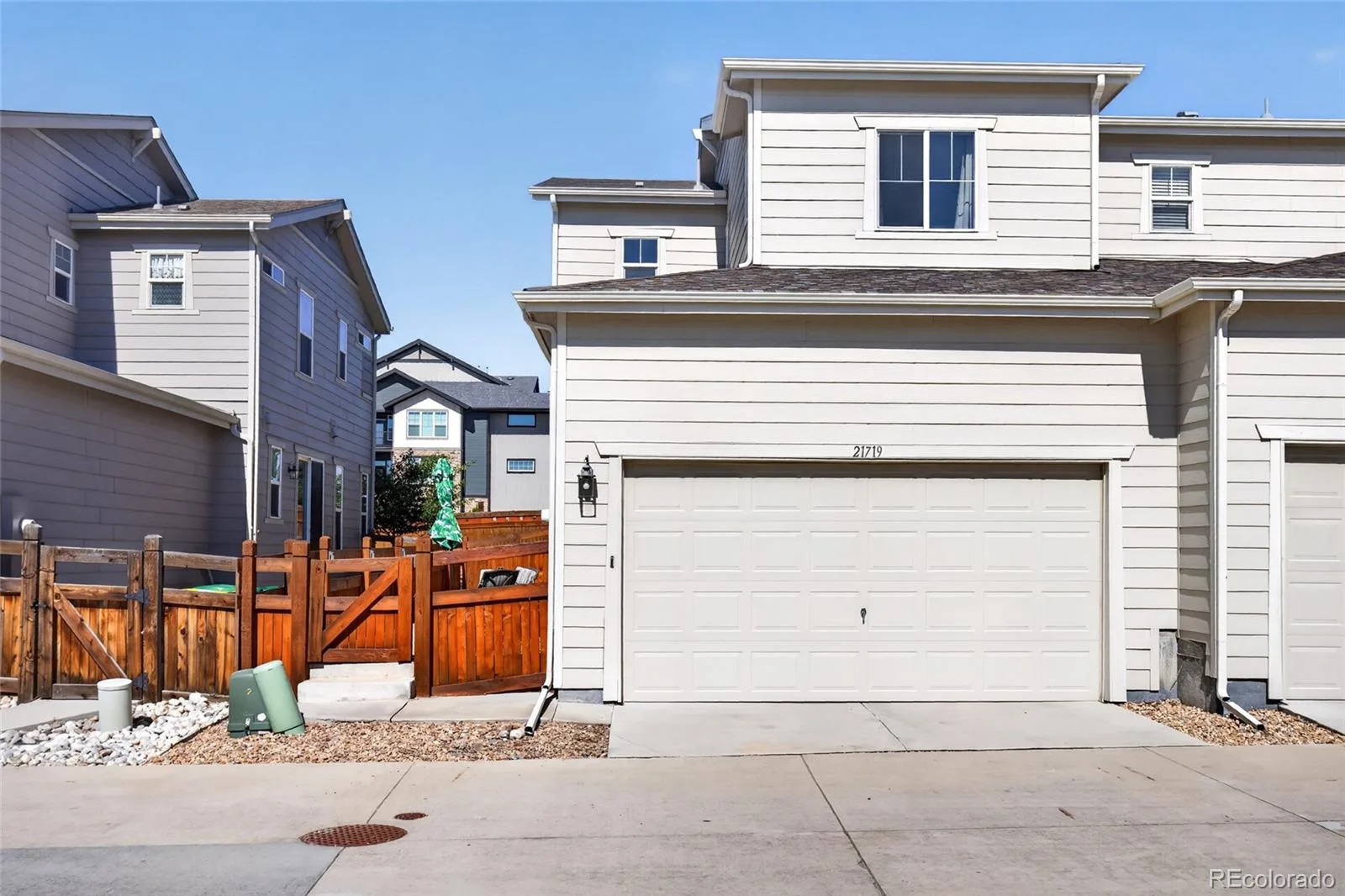 21719 E Quincy Circle Aurora CO 80015 | MLS #REC8466063 07032026005544 1600 43