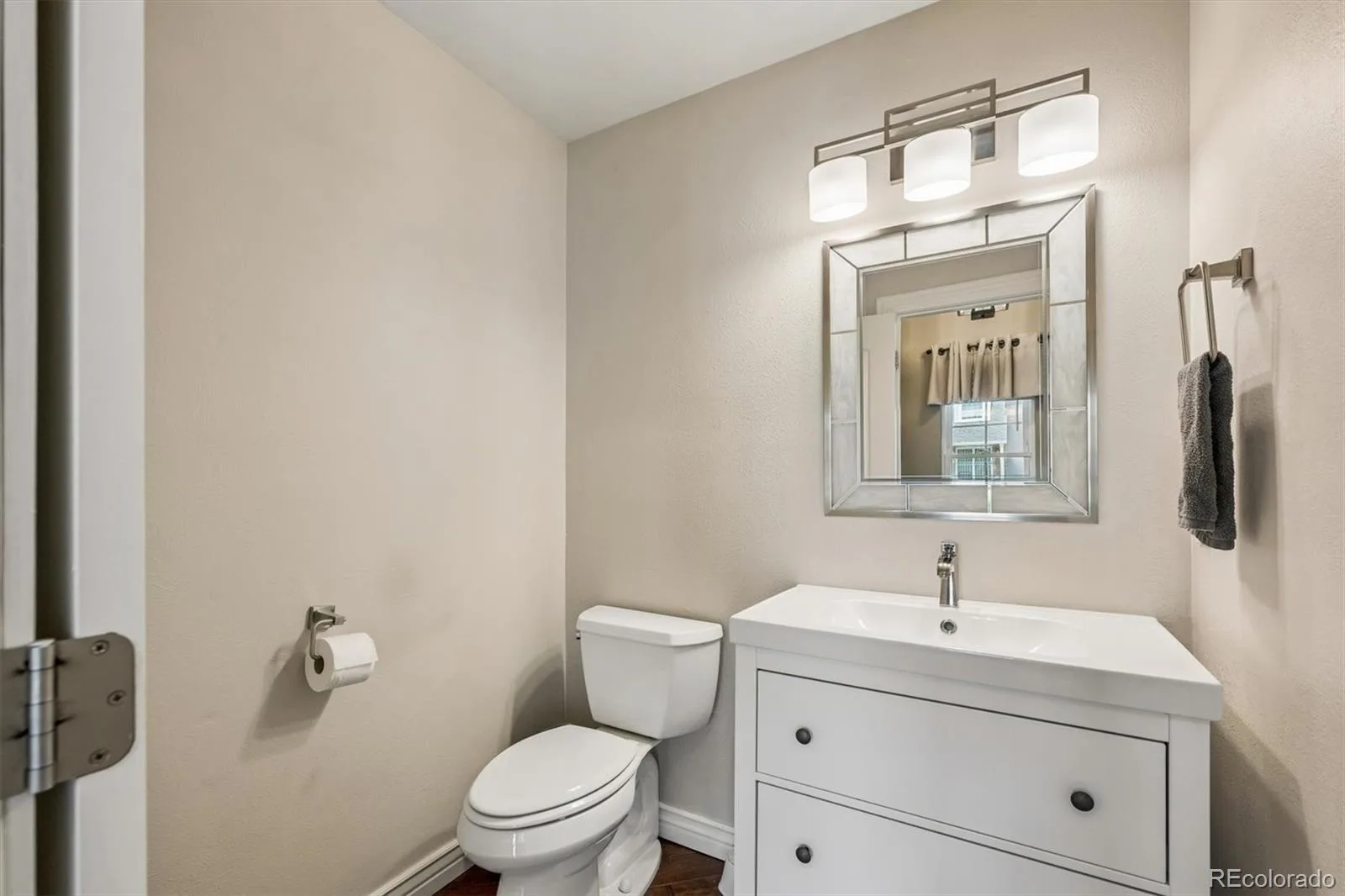 6573 S Kearney Circle Centennial CO 80111 MLS #REC8466400 05302026023544 1600 13