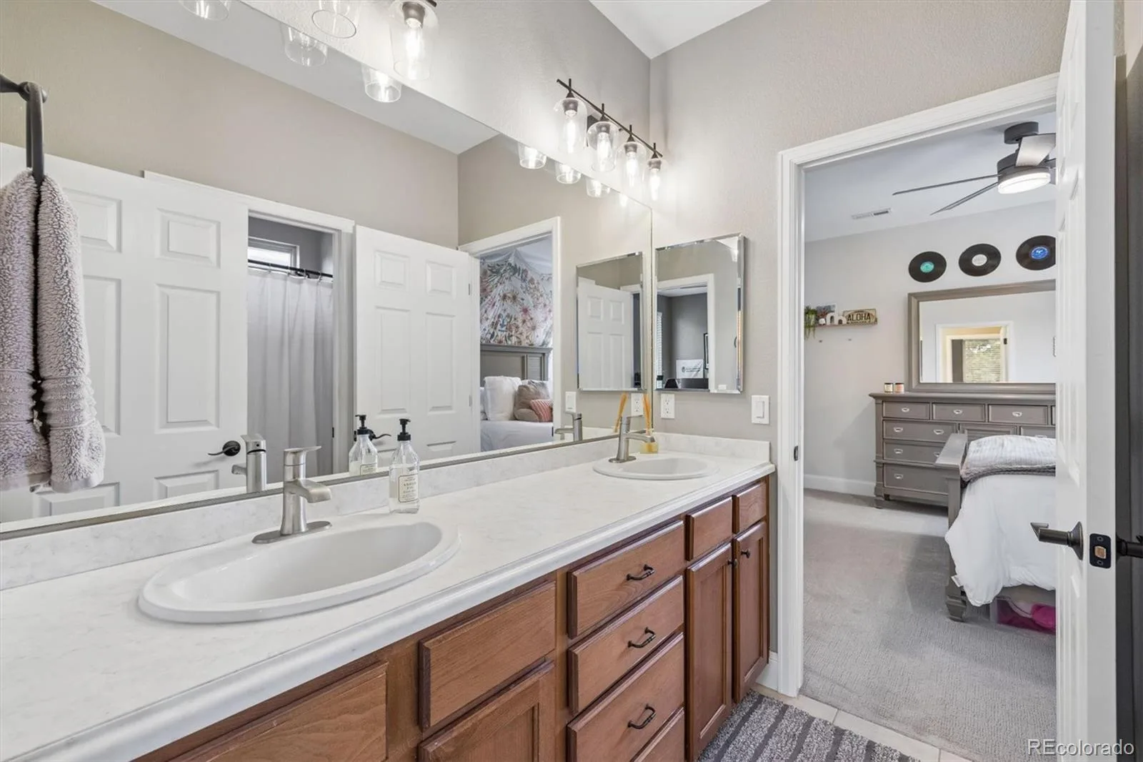 25826 E Dry Creek Place Aurora CO 80016 | MLS #REC8467436 10182026163946 1600 33