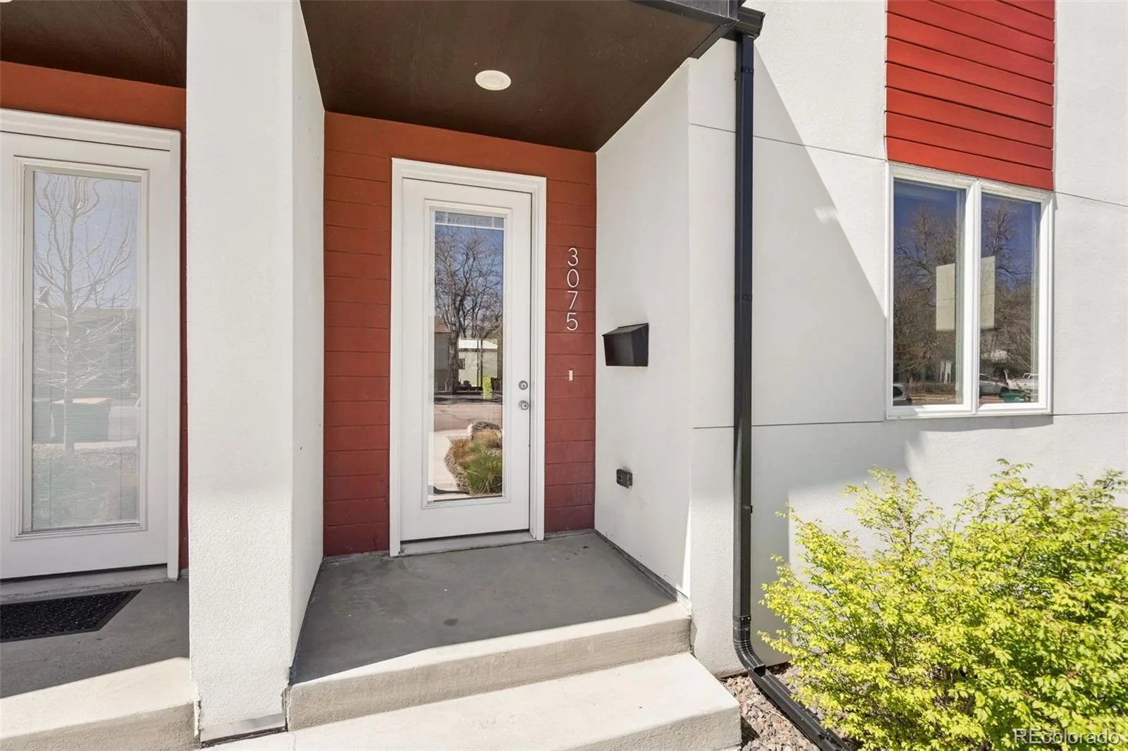 3075 S Delaware Street Englewood CO 80110 | MLS #REC8470214 09082026130441 1600 1