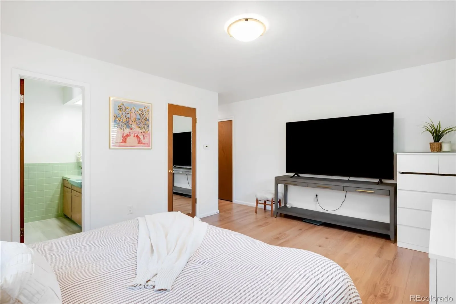 443 S Niagara Street Denver CO 80224 MLS #REC8470366 05142026235035 1600 19
